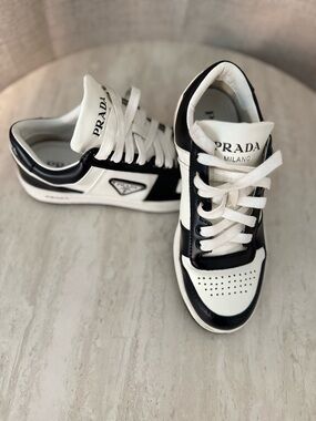 Prada Downtown Leather Sneakers in Black/White | Size 40